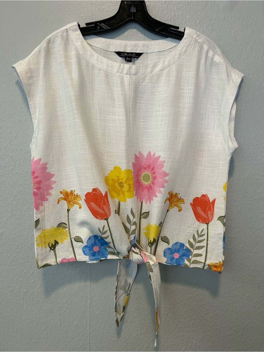 CHARLIE B White Floral Tie-Front Crop Top